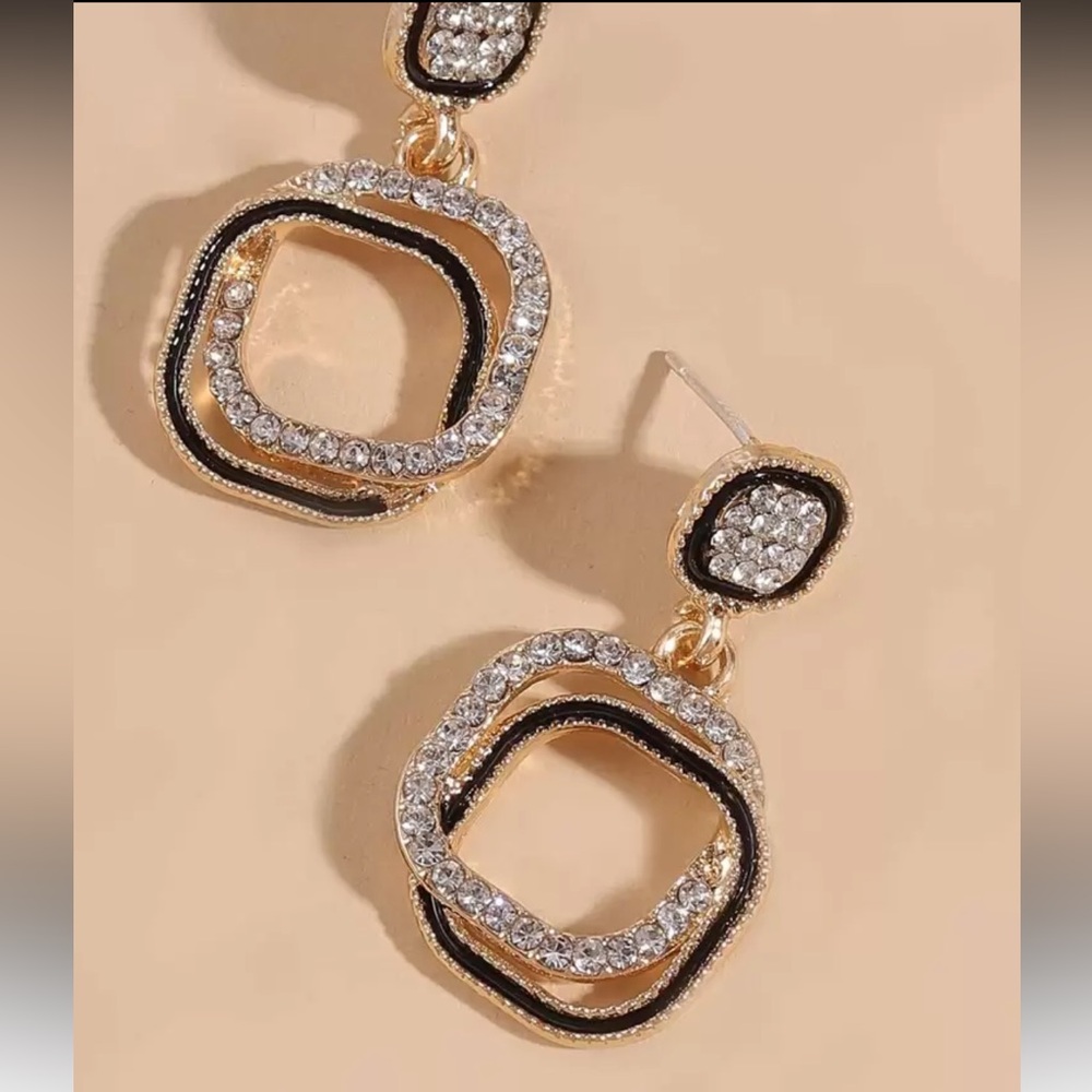 Abstract Rhinestone Geometric Drop Earrings NEW 🏷️ - Picture 2 of 3